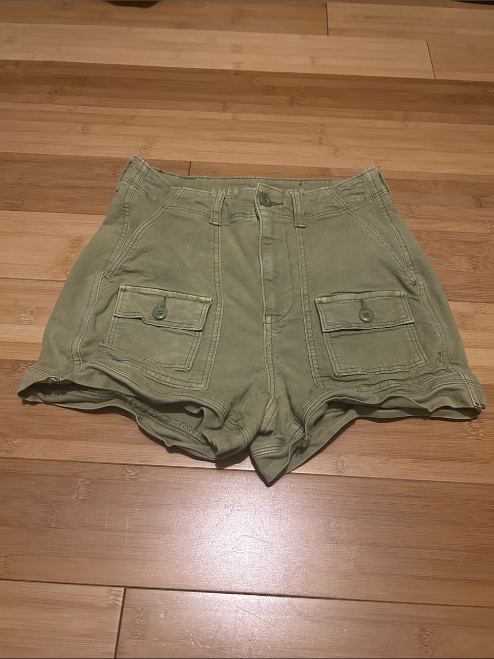 🤩AE cargo shorts